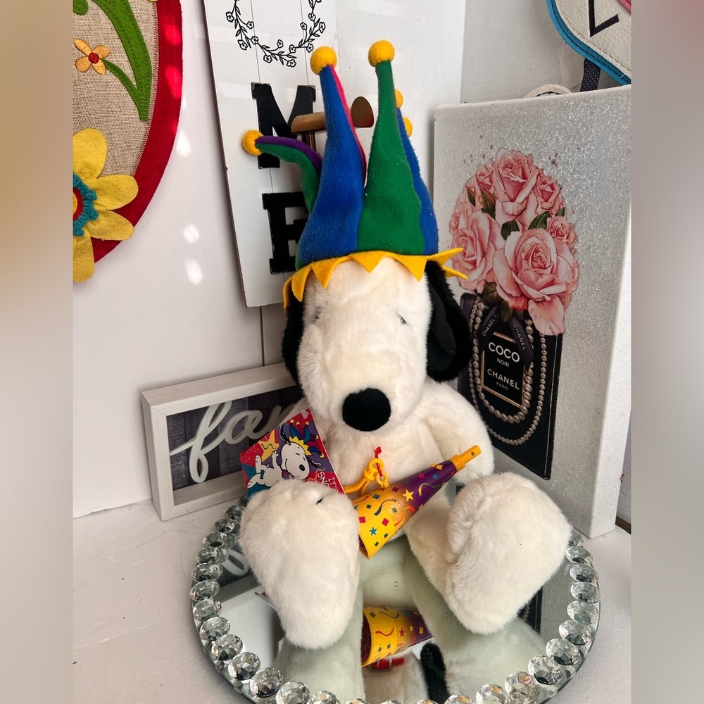 SNOOPY 2000 Millennium Macy's Limited Edition